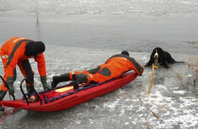 ORLA | Ratowanie psa na lodzie